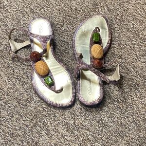 Delicious Woman Sandals Shoes Size 7.5
